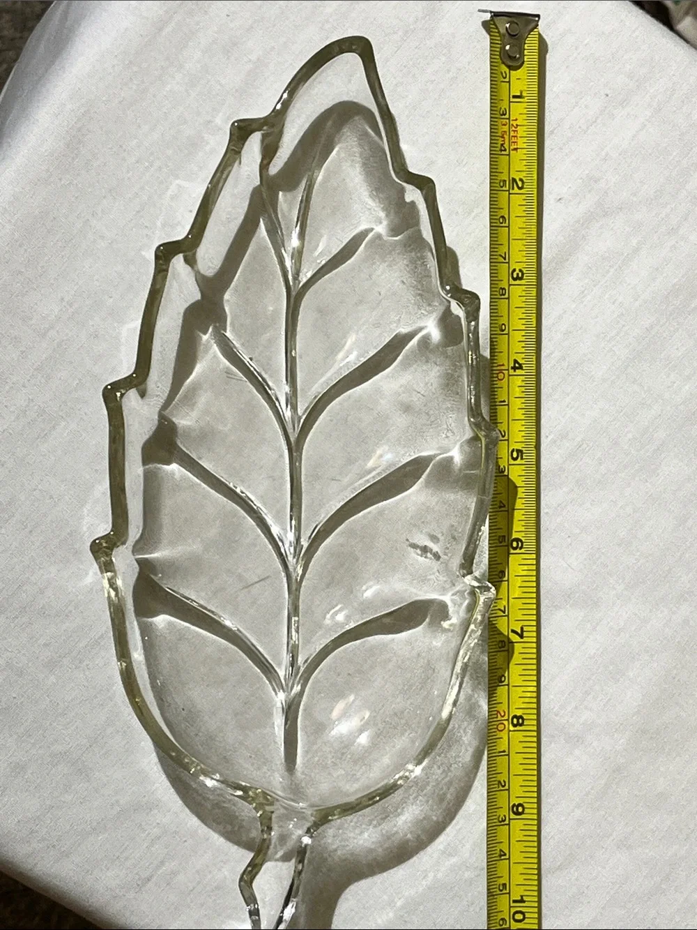 Leaf-Shaped Clear Glass Serving Tray - Decorative Home Serveware